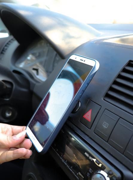 Soporte magnético para teléfono móvil Cora