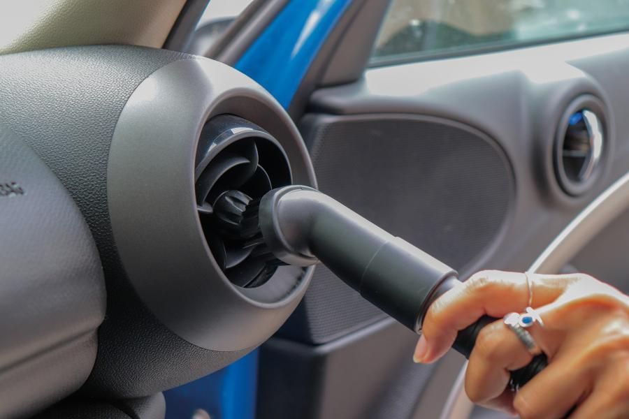 Cora Aspirapolvere 12V con spinotto accendisigari