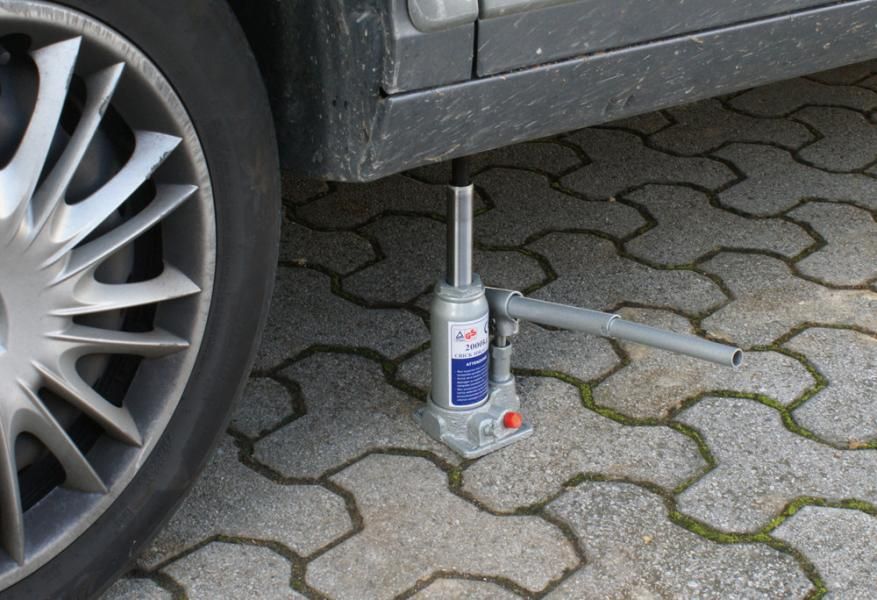 Cora Cric idraulico a bottiglia 20 q