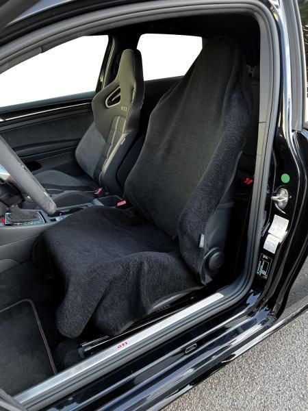 Cora Cora 000128004 Piper universal front seat covers beige textile paper