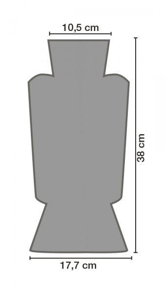 Cora Eiskratzer mit Handschuh