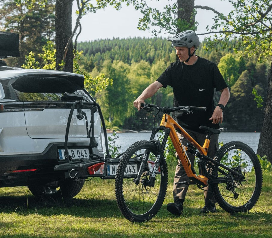 Thule VeloSpace 3 Fahrradträger für Anhängerkupplung für 2 Fahrräder 9032100
