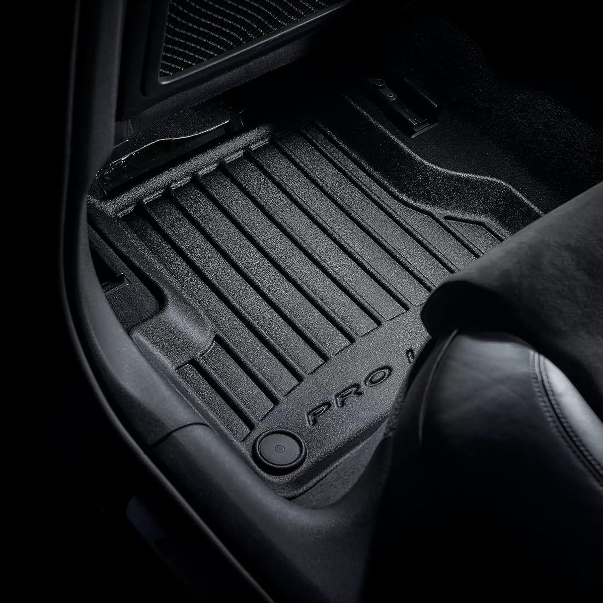 Proline 3D Rubber Mats for LAND ROVER Discovery III 04>09