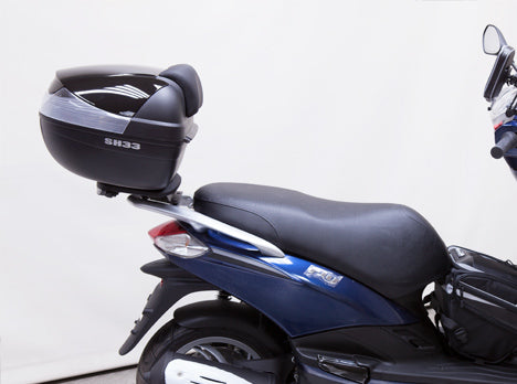 SHAD SH26 Topcase-Kit + Piaggio Fly 125 2013 Halterung