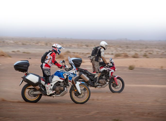 COPPIA VALIGIE LATERALI Shad SH35 Cover In Alluminio D0B35200 Moto