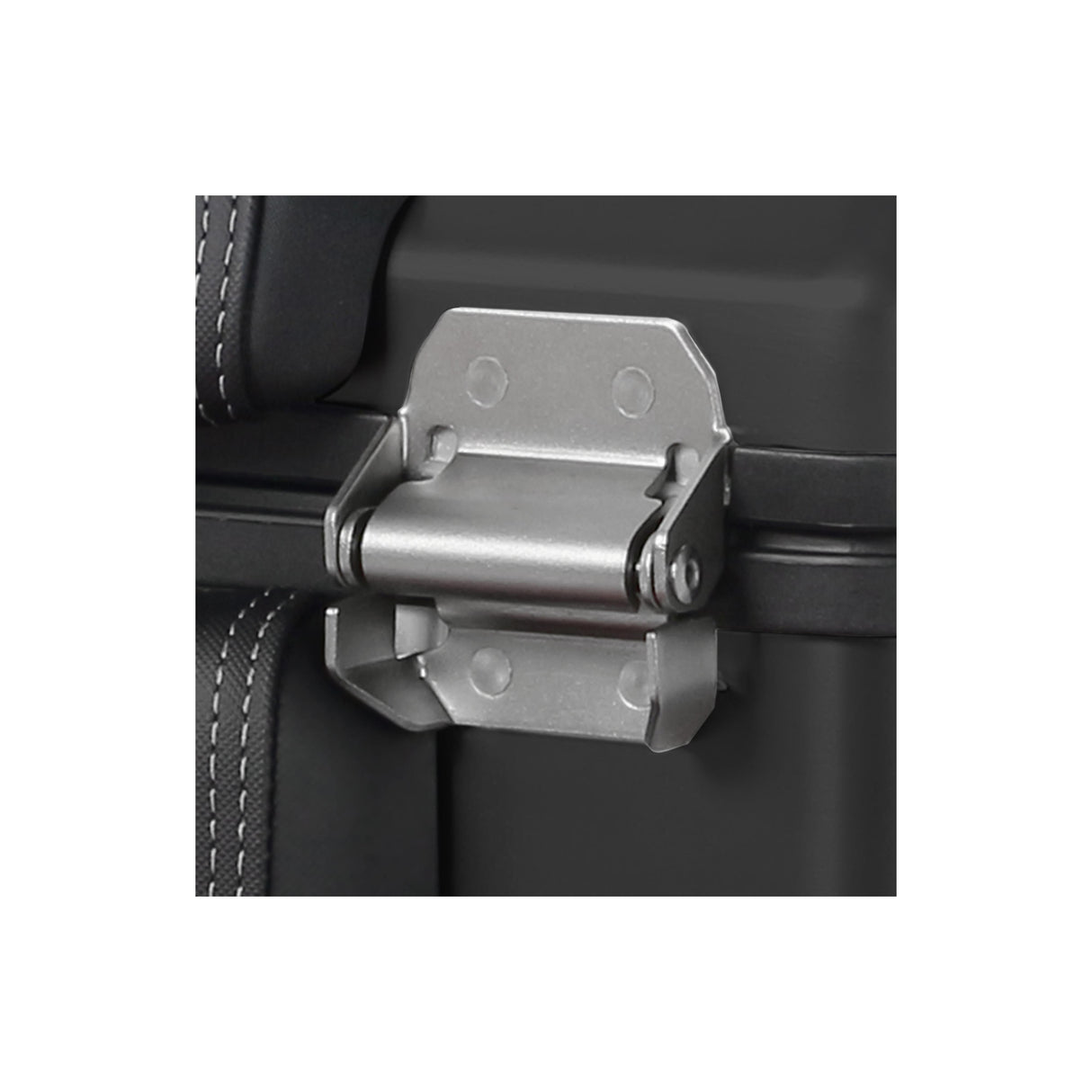 Baúl superior Shad TR55 Edición Negra D0TR55100B