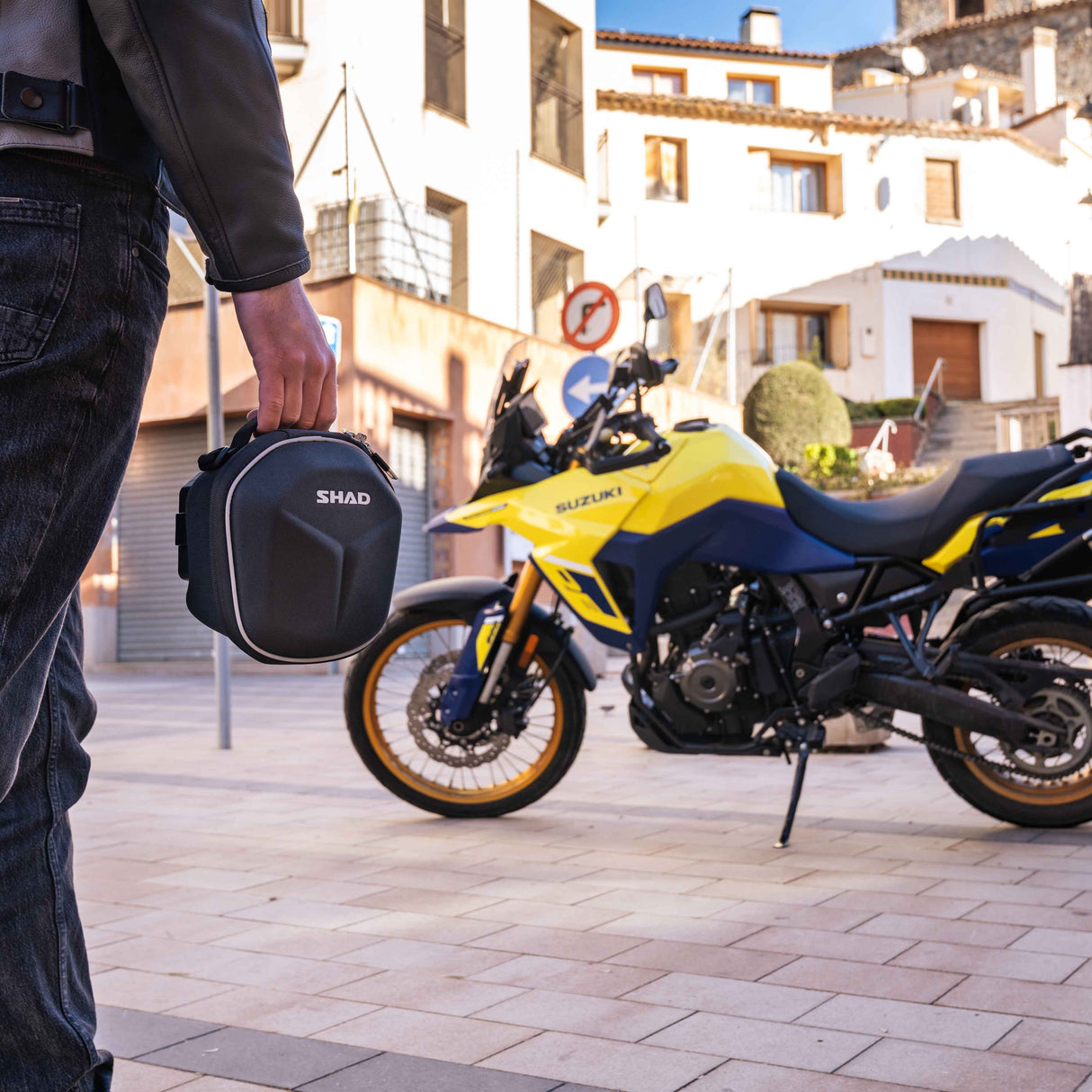 Bolsa de depósito para motocicleta Shad E02C con sistema de clic X0SE02C