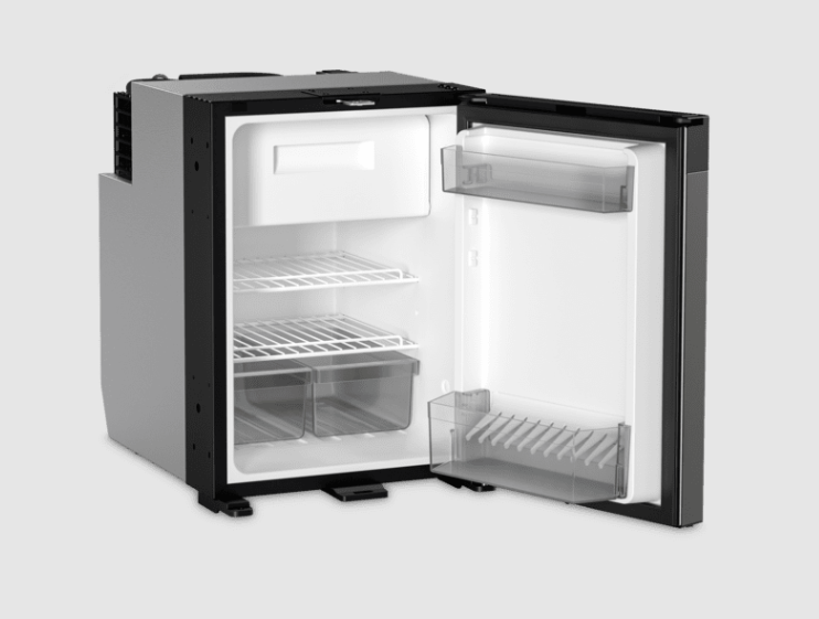 Nevera para barcos Dometic NRX 50C de 50 l en color plata oscuro con cajón