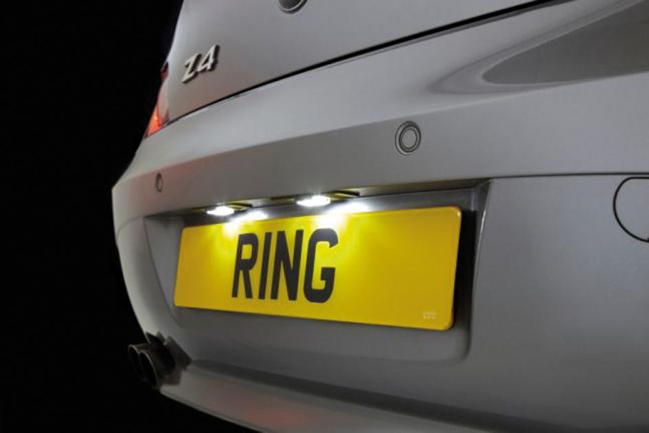 Ring Kit universale 2 luci targa a led
