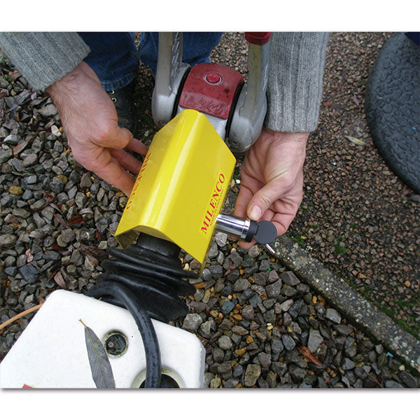 Lightweight Anti-Theft Device for AKS 3004 AL-KO GNT4085 Coupling