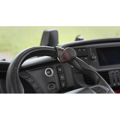 Pilot Revolve, pomello volante in pelle con cuciture rosse, staffa cromata