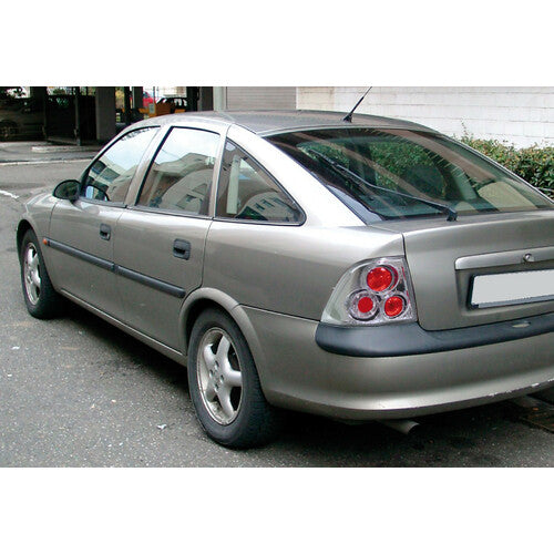 Par de luces traseras de piloto - Compatible con Opel Vectra (6/95-9/99) - Cromadas