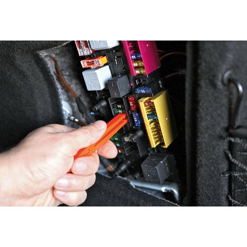 Lamp Set of 80 assorted blade fuses, 12/32V