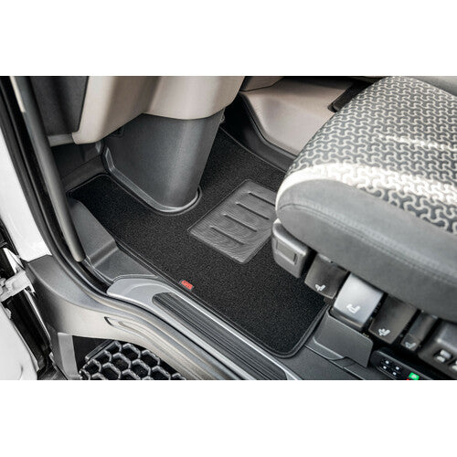 Alfombrillas de moqueta Lampa a medida - compatibles con Daf 95XF (01/97>09/03) - Daf CF65 (01/01>12/14) - Daf CF75 (01/01>12/14) - Daf CF85 (04/06>12/14) - Daf XF 105 (02/04>12/14) - Daf XF 95 (11/01>12/07) 95401