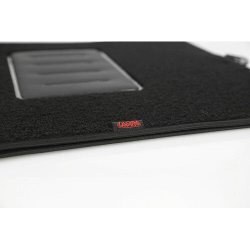 Lampa Alfombrillas a medida en moqueta - compatible con Scania G Serie 7 - New Generation (01/18>) - Scania L Serie 7 - New Generation (01/18>) - Scania P Serie 7 - New Generation (01/18>) - Scania R Serie 7 - New Generation (11/16>02/25) - Scania S Se...