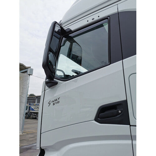 Oberleuchte, maßgefertigte Acryl-Windabweiser - Iveco S-Way (10/19>) 96900