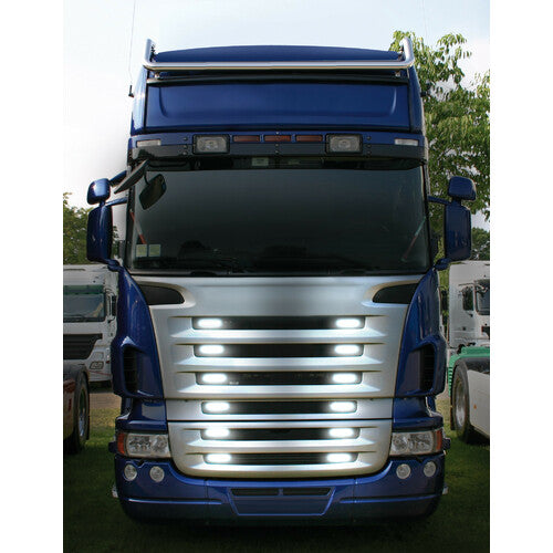 2-LED Side Marker Light, 24V - White 7000