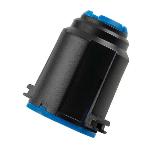 Magnetic adapter for AdBlue tank and nozzle