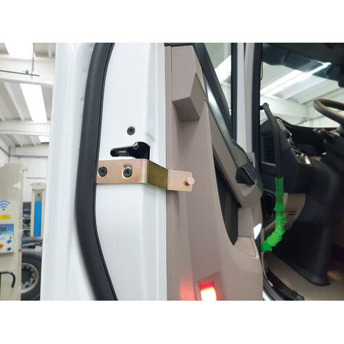 Zusätzliche Innenverriegelung für LKW-Kabine – kompatibel mit Daf XF (ab 06/21) – Daf XG (ab 06/21) – Daf XG+ (ab 06/21) – Daf XD (ab 11/22) 97934