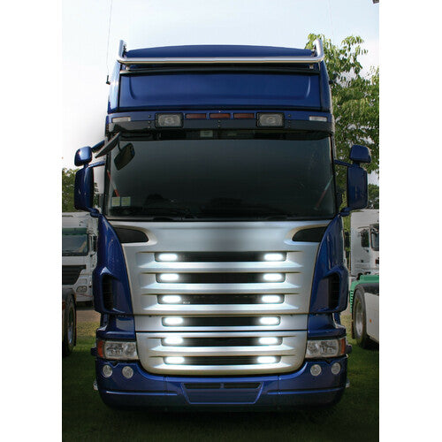 12 LED Clearance Light, 24V - White