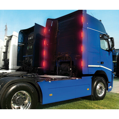 12 LED Clearance Light, 24V - Red 8456