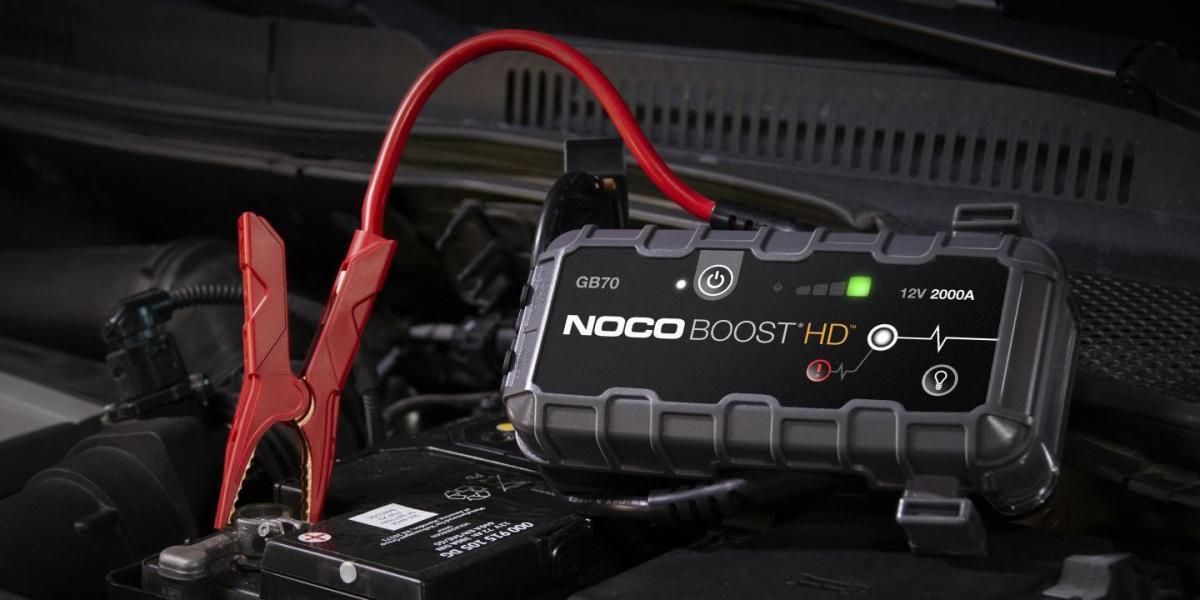 Arrancador de batería de litio NOCO GB70 Boost de 12 V y 2000 A