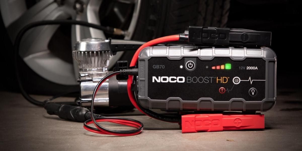 Arrancador de batería de litio NOCO GB70 Boost de 12 V y 2000 A