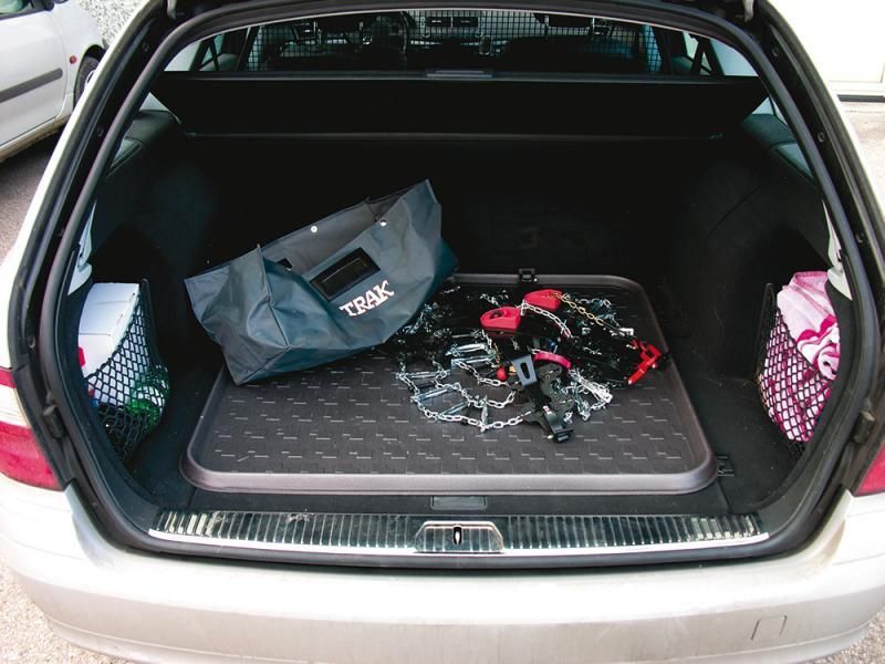 Cora Trunk Protector 90x70 cm