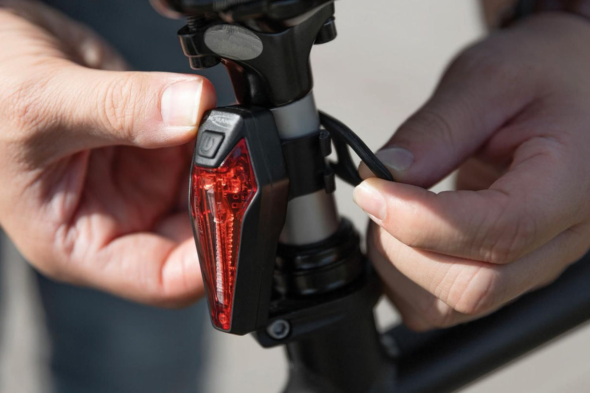 Ansmann wiederaufladbare LED-Rückleuchte für Fahrräder