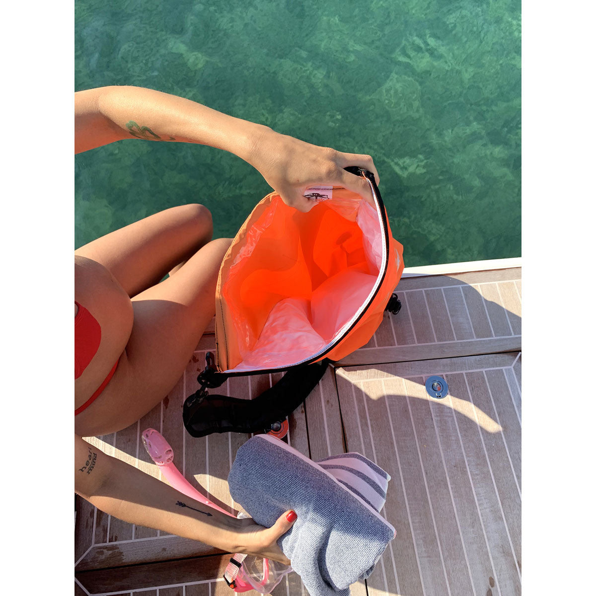 Aufblasbarer Trockenrucksack von Shark, SHARKLt. 28