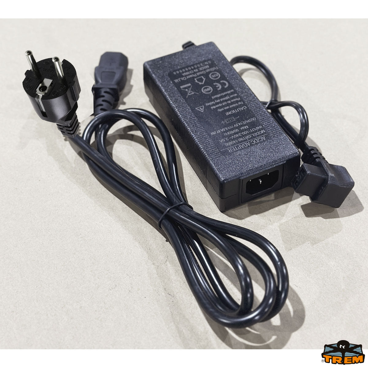 Trem Alimentatore 220 V per frigoriferi portatili D4330020 e D4344036