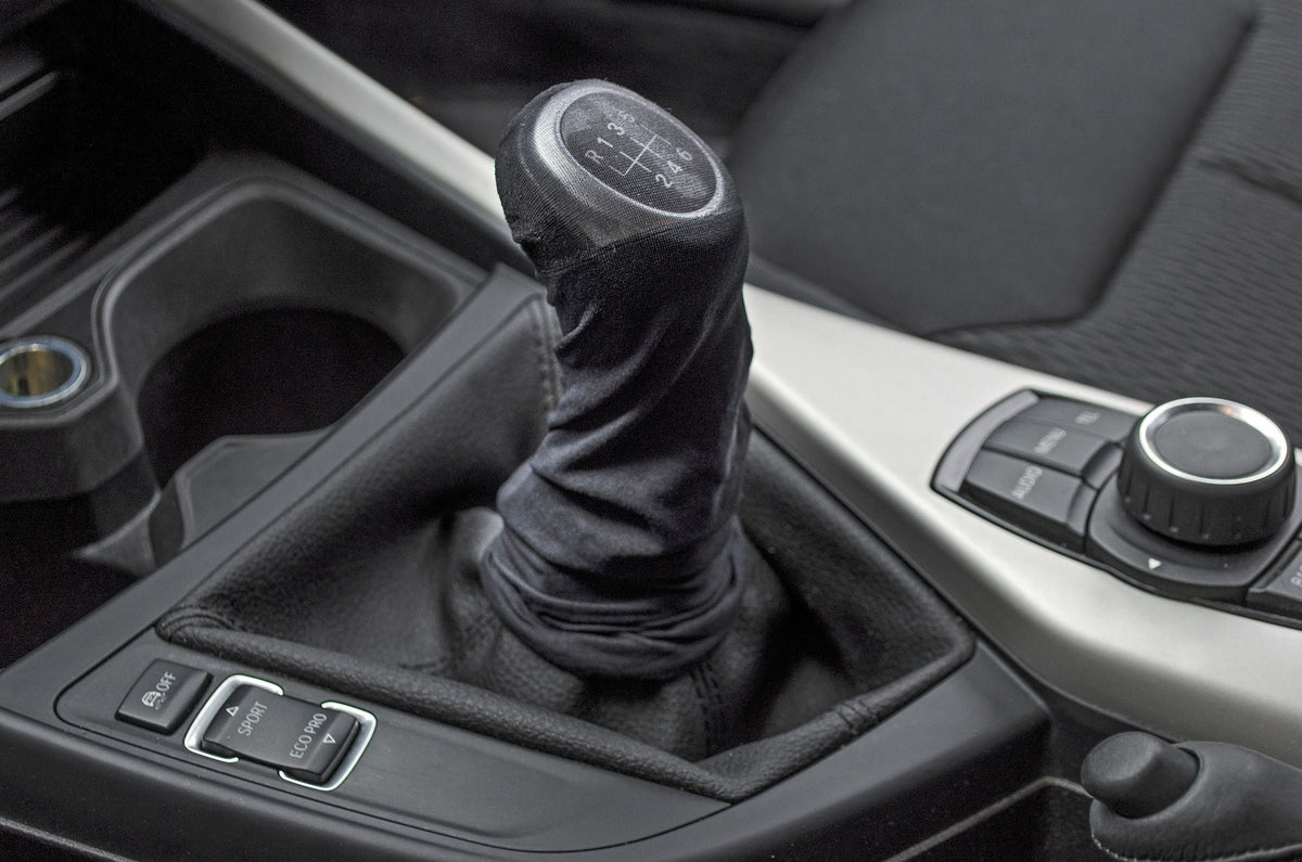 Higenic Gear & Drive, set protezioni antibatteriche per volante e leva cambio 38198