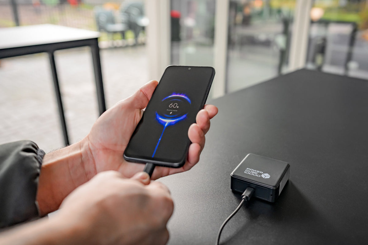 Lampa Linea Essentials, Power bank super compatto - 10000 mAh 38678