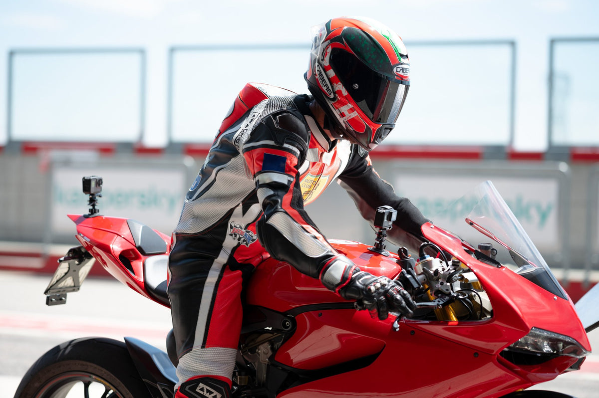 Optiline Titan Stick, supporto con attacco a fissaggio adesivo