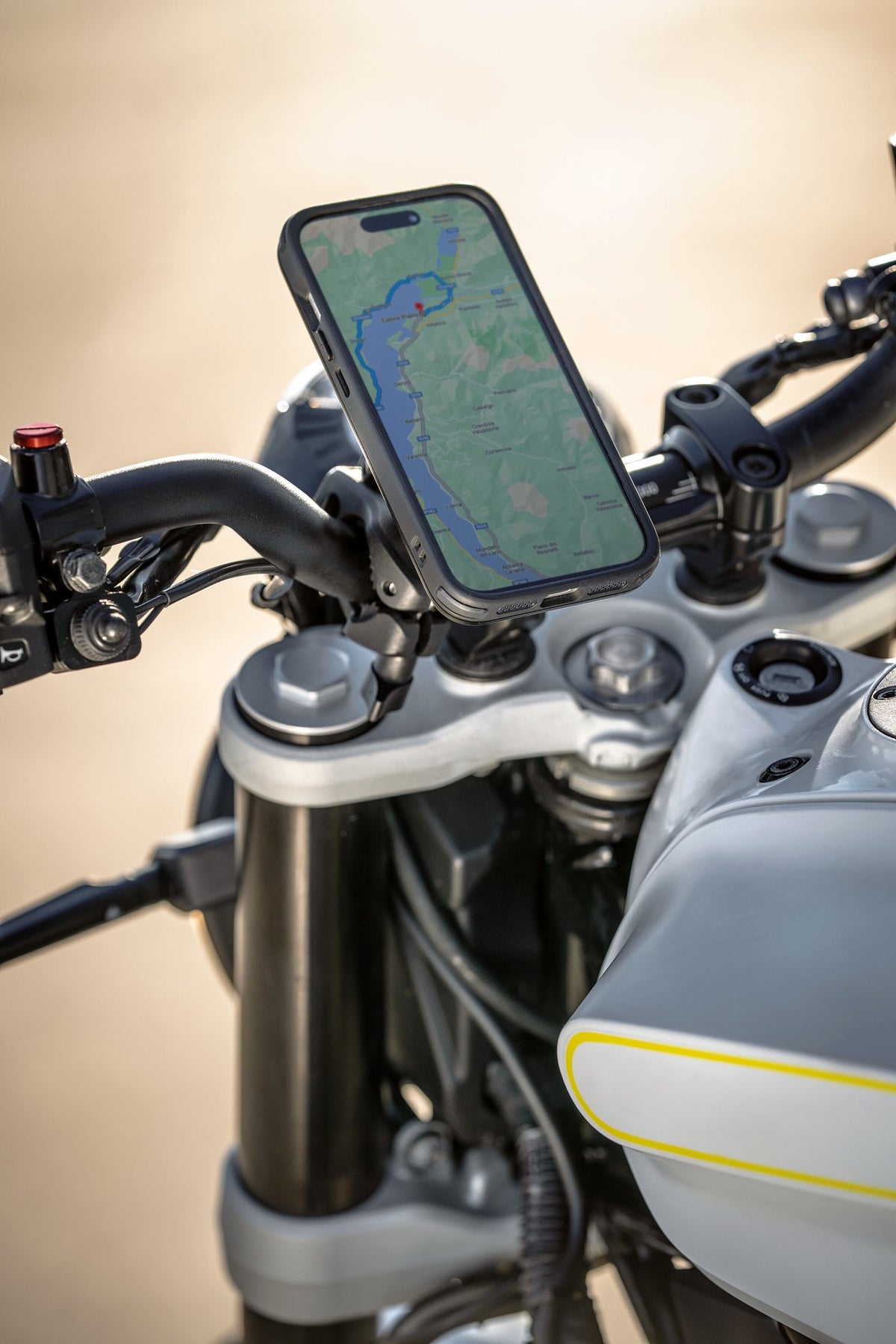 Optiline Grip, porta telefono da manubrio, installazione rapida