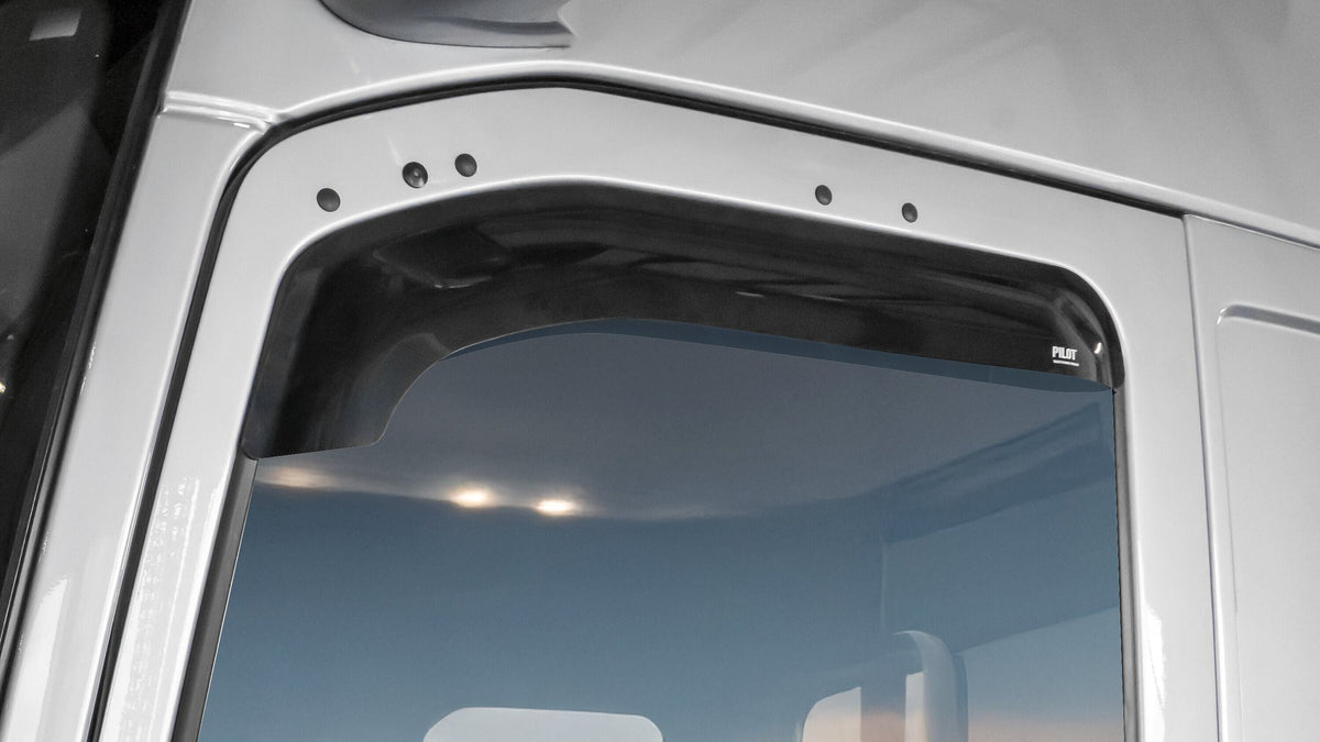 Pilot Set deflettori aria in acrilico - compatibile per Volvo FH Aero (01/24>) no specchi retrovisori, con telecamere