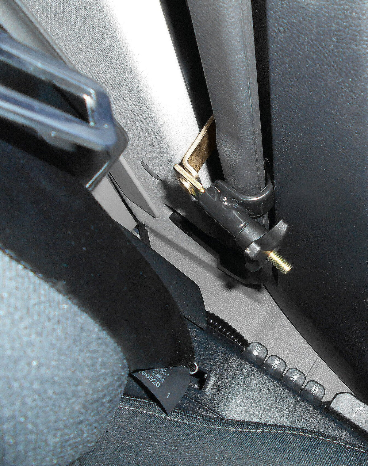 Lampa Serrature interne aggiuntive per cabina camion - Ford F-Max (10/18>) 97936