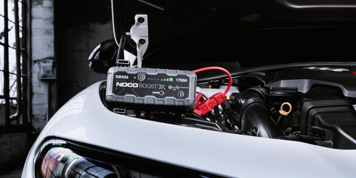 Arrancador de batería de litio NOCO GBX55 Boost X de 12 V y 1750 A