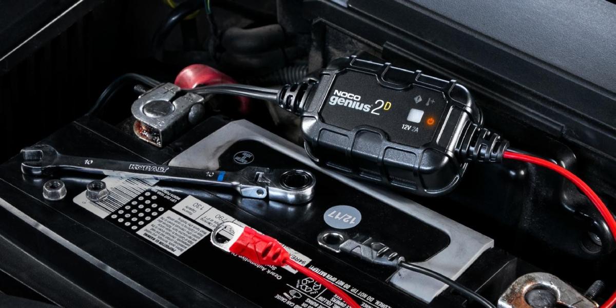 NOCO GENIUS2DEU 2A Direct Mount Battery Charger