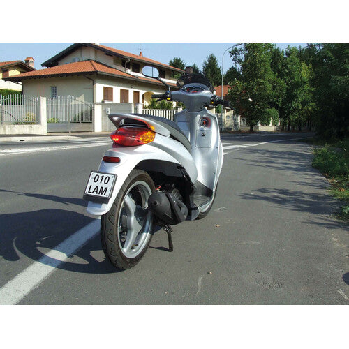 Universal license plate holder for mopeds
