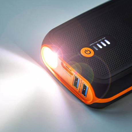 Osram BATTERYstart 300, avviatore di emergenza con funzione power bank