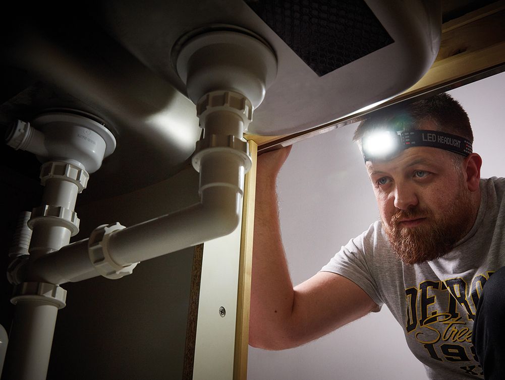 Ring Torcia da testa a led ricaricabile con sensore di movimento