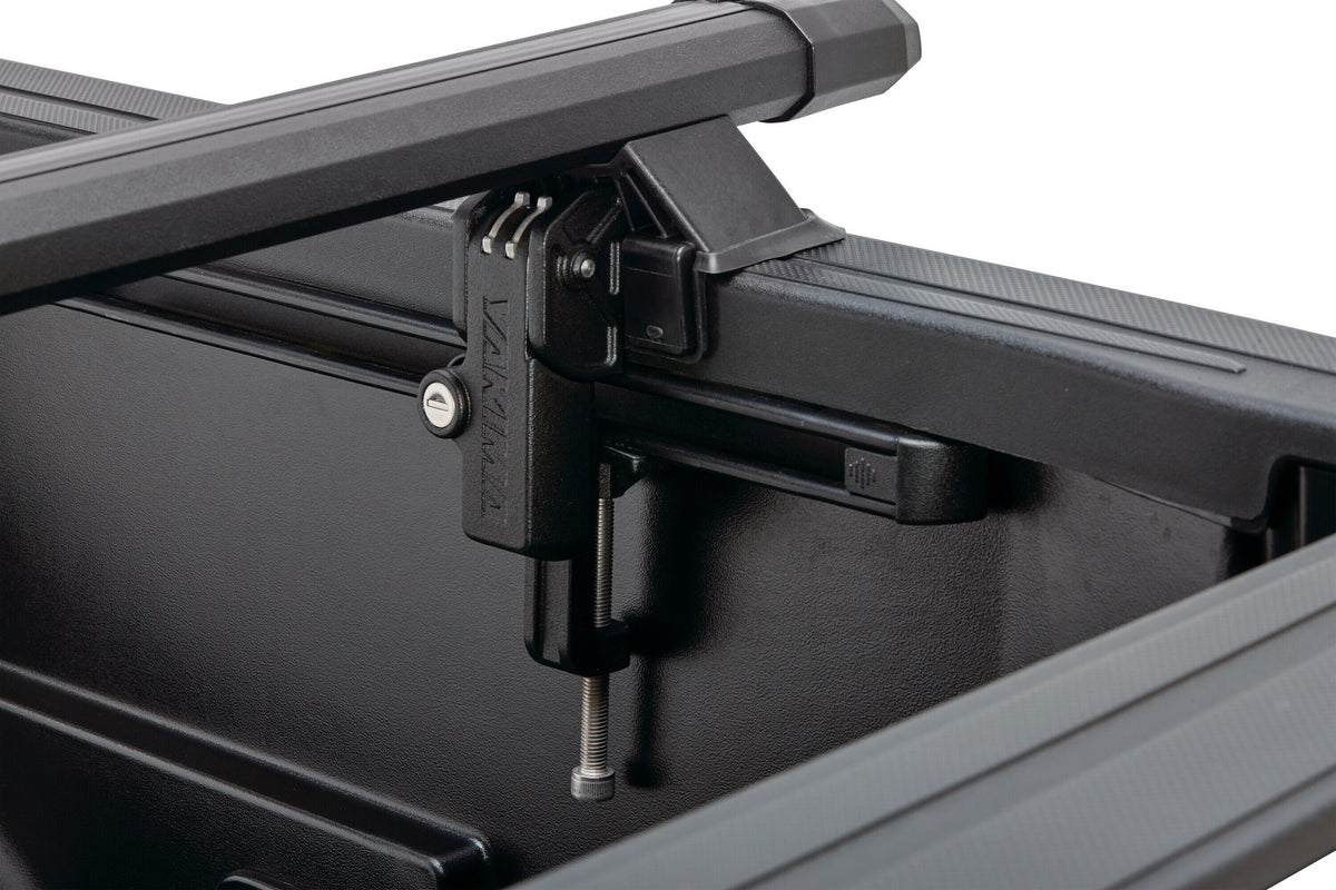 Yakima BedRock HD, set 4 piedi a profilo ribassato per pick-up