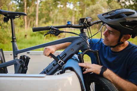Yakima Gatekeeper Evo, portabici per sponda posteriore pick-up - Blu