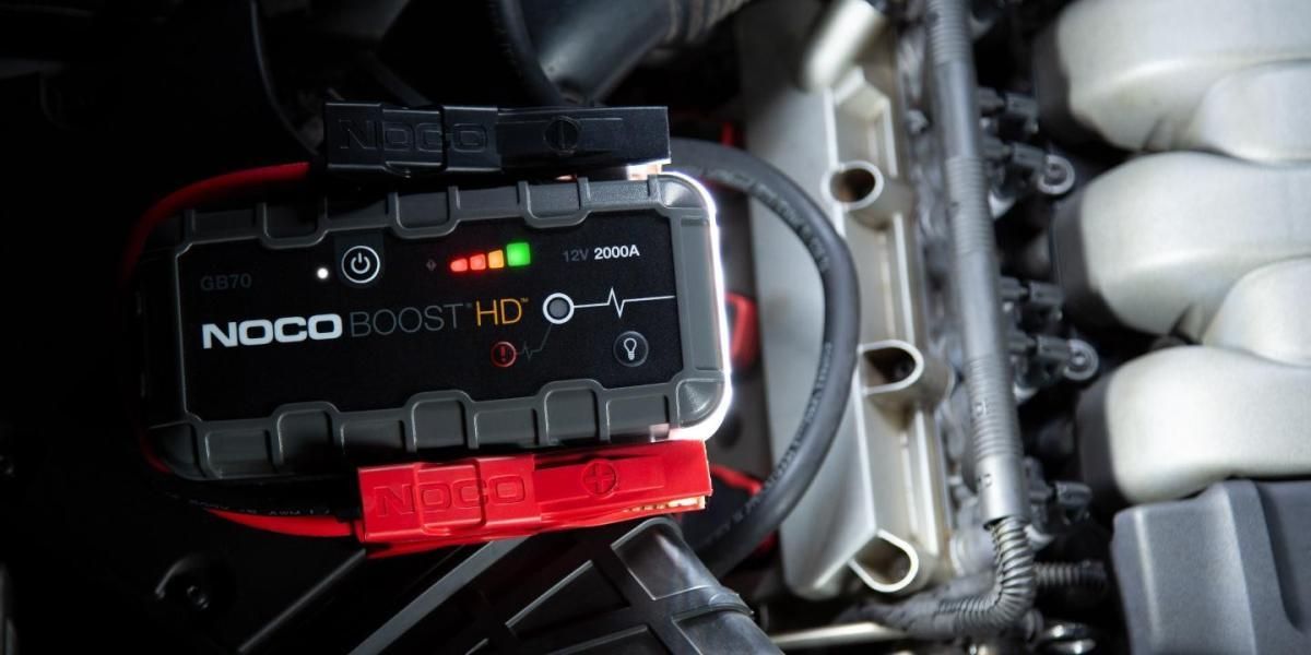 Arrancador de batería de litio NOCO GB70 Boost de 12 V y 2000 A