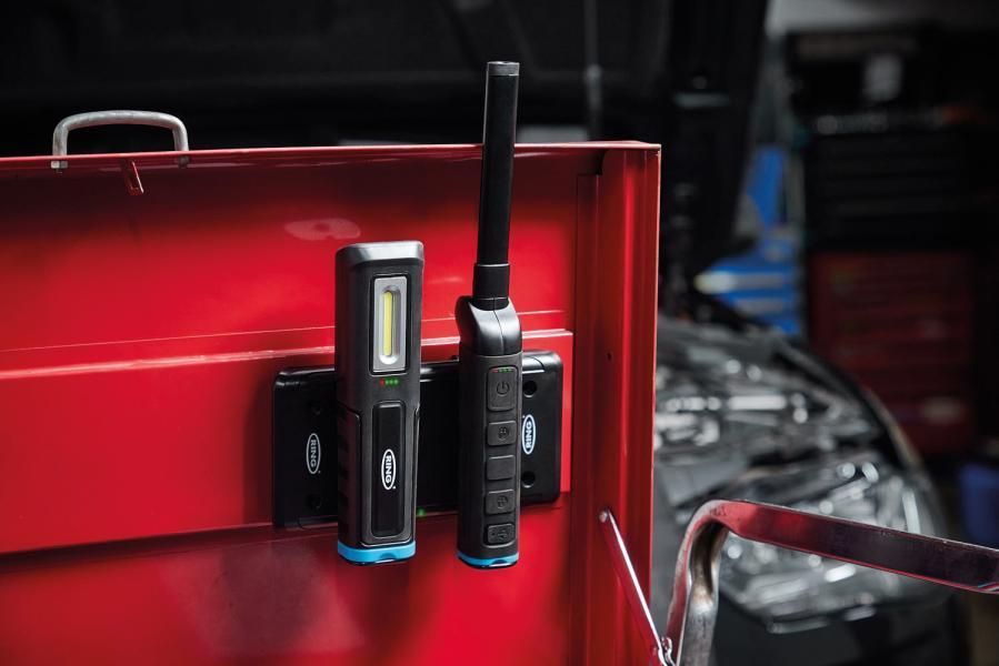 Kabellose Ringladestation für 2 Taschenlampen